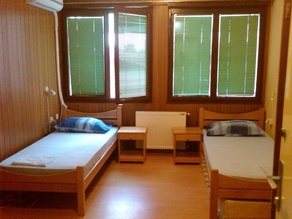 Hostel Av Palanka Exterior foto